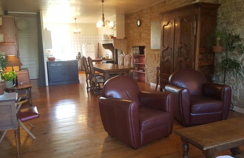 Montbellet House | Bonséjour - Fleurville