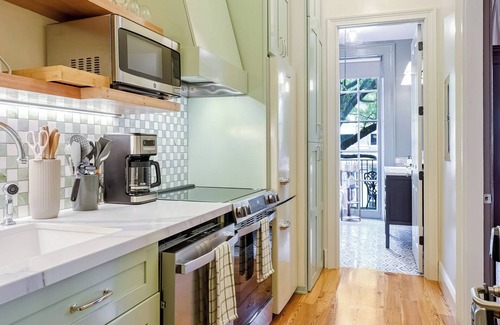 Central Business District Apartment | Bonsoir