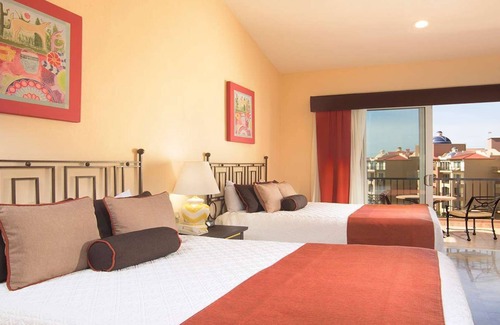 Marina Vallarta Resort | Book Dec 23 - 30, 2023 A Christmas to remember! Luxury 2 bd/3 bath & ocean views