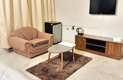 Varanasi Villa | Book Entire Luxury Villa For Your Group,Friends,Family and other Events.