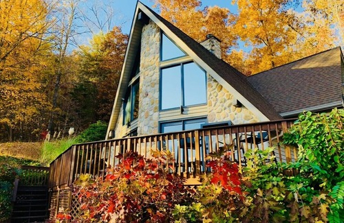 Sharps Chapel House | Book Fall Foliage 2025 at The Haven Norris Lake! 5Acres, Dock, FirePit, Kayaks!