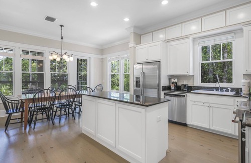 Forest District House | Book for a Fall Getaway! Community Pools! 3 Adult Bikes! Natural Green Space and Parks!