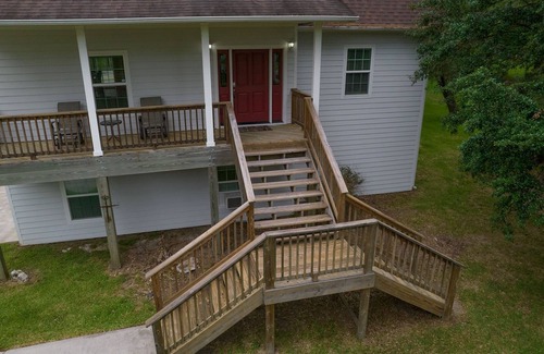 Shoreacres House | ✔‼️Book Now‼️✔🦌🦆🌲Country Livin'🌲🦆🦌 4BR 2.5B Sleeps 11!
