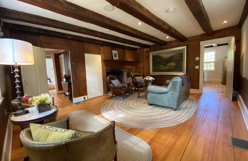Center Tuftonboro House | Book Now! Fall Forecast for Amazing Foliage!