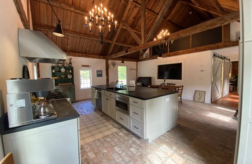 Center Tuftonboro House | Book Now! Fall Forecast for Amazing Foliage!