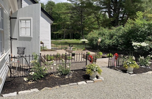 Center Tuftonboro House | Book Now! Fall Forecast for Amazing Foliage!