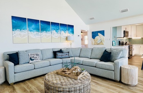 Gulf Shores House | BOOK NOW ! PRIVATE GULF FRONT ! DISCOUNTED SUMMER RATES !
