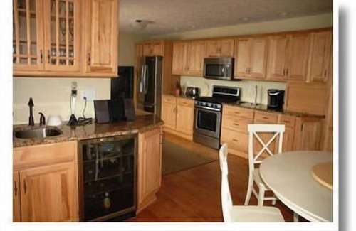Town of Varick House | Book this Beautiful Cayuga Lake Front Home this fall and save!
