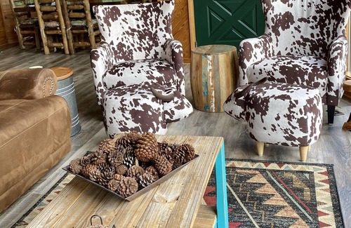 Spencer Cabin | BOOK TODAY! TAKODA CABIN-3B-2B-LOTS OF EXTRAS-2 MILES To FALL CREEK FALLS PARK!