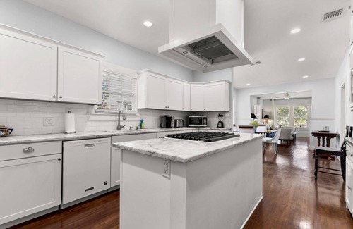 Midtown House | Book Your San Antonio Escape