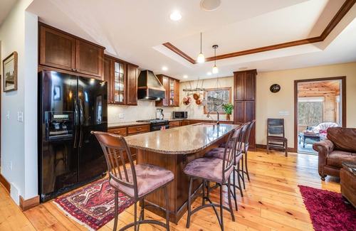 Miami Park House | Book your winter’s vacation! Off season long term welcomes! Beautiful lakeview!