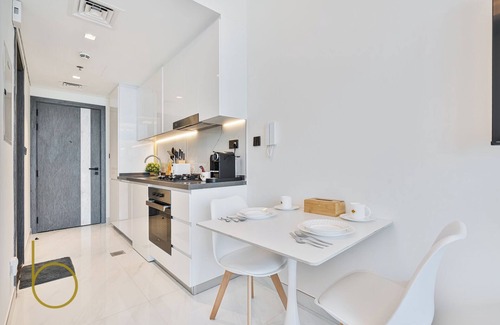 Arabian Ranches Apartment | Bookable - Studio Apartment Park View Samana Developers