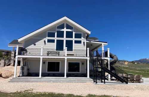Garden City House | Booking now for Summer 2024! Come stay at Sunrise View w/private hot tub and RV parking