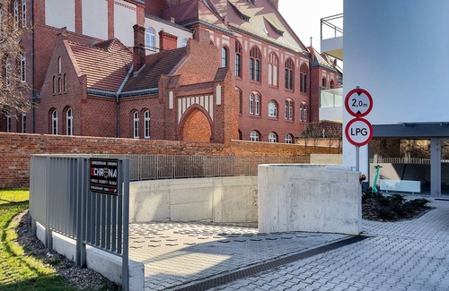 Grunwald Apartment | Bookowska 18 Apartments by Renters