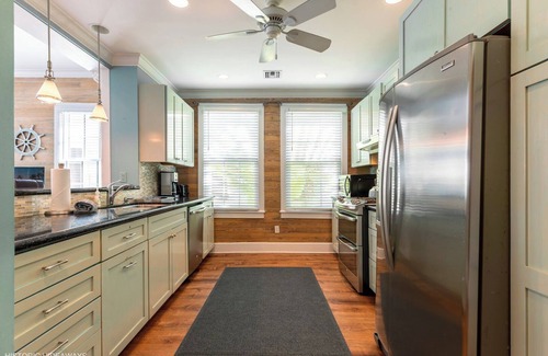 Meadows House | Boomerang Boathouse in Key West