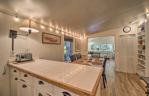 Boone Cottage | Boone Cottage w/Fire Pit & On-Site Creek!