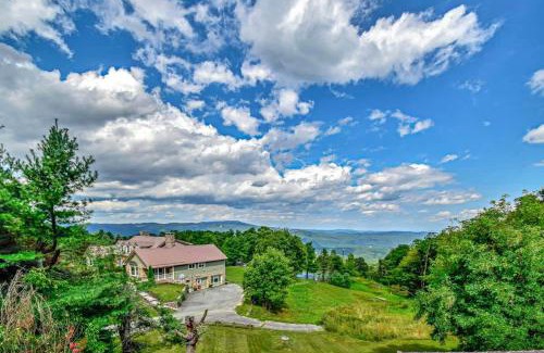 Boone House | Boone Mountain Getaway- Hot Tub Firepit