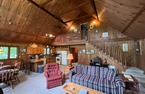 Boone Ski Chalet | Boonerang Chalet near Boone & Blowing Rock - Wi-Fi