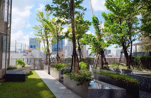 Samsen Nai Condo | BoonRumpa Condotel