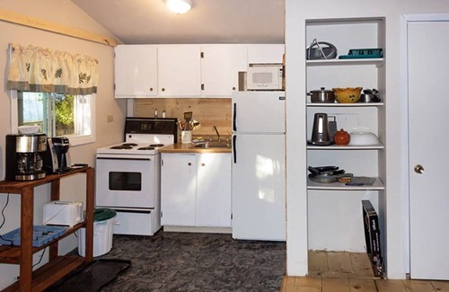 Papineau-Cameron Cottage | Booth Cottage