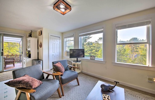 Boothbay Harbor Apartment | Boothbay Apt w/Furnished Deck ~ 1 Mi to Bay