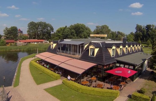 Neustrelitz House | Bootshaus Neustrelitz