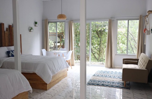 Los Naranjos Hotel | Boquete Firefly Inn