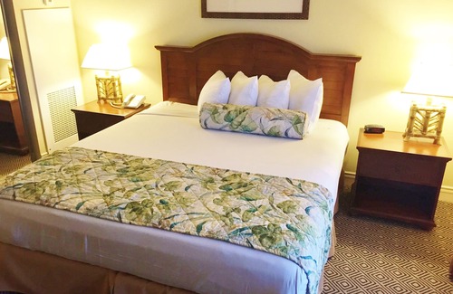Las Vegas Resort | Bora Bora 1 Bedroom Suite - Tahiti Village - Kitchen - Includes all Resort Fees