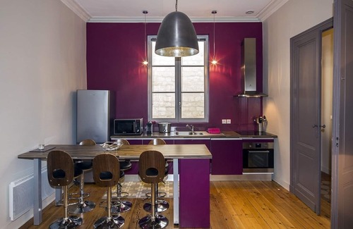 Hotel de Ville - Quinconces Apartment | Bord'o Appart Le Cheverus