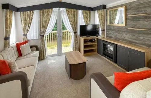 Knaresborough Apartment | Bordeuax Holiday home by the river Nidd N24