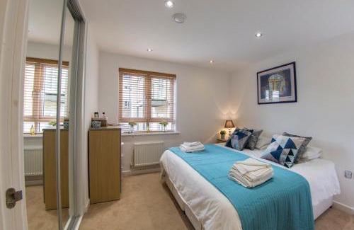 Borehamwood Apartment | Borehamwood - Spacious Apartment