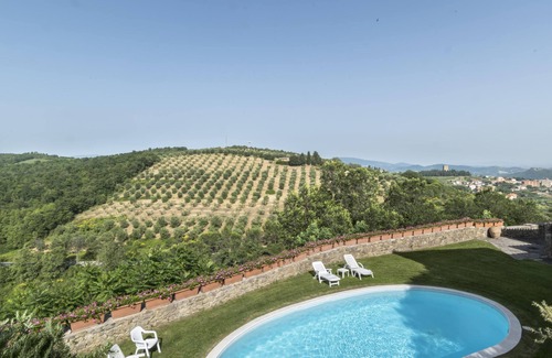 Montecolognola House | Borgo Spagnoli Farmhouse