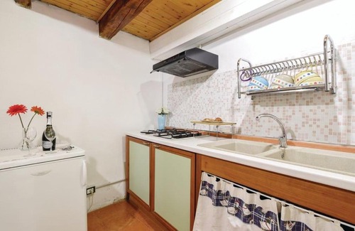 Guia House | Borgo Zei