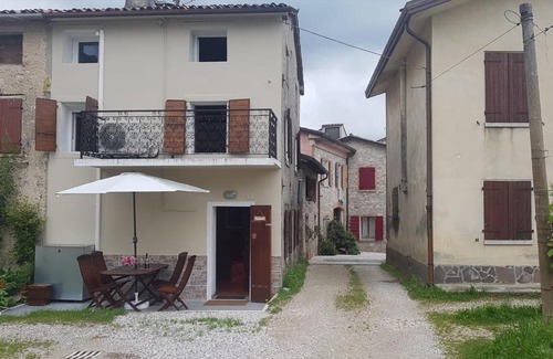 Guia House | Borgo Zei