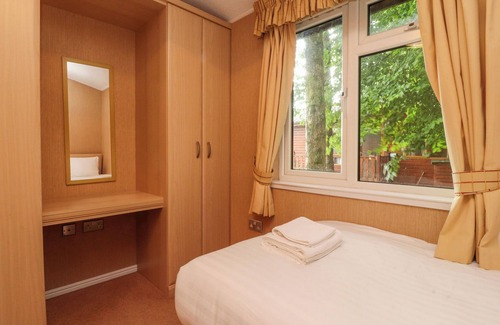 Yealand Conyers Cottage | BORWICK HEIGHTS 6, pet friendly in South Lakeland Leisure Village