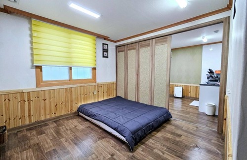 Kunip House | Boryeong Haebaragi Pension