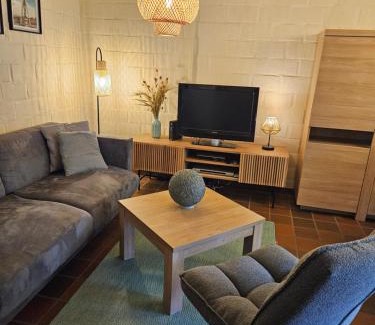 Houthalen Apartment | Bos-Chalet bij Wijers Wandelroutes, Rust & Gezinsplezier Fijnspar 6 Hengelhoef