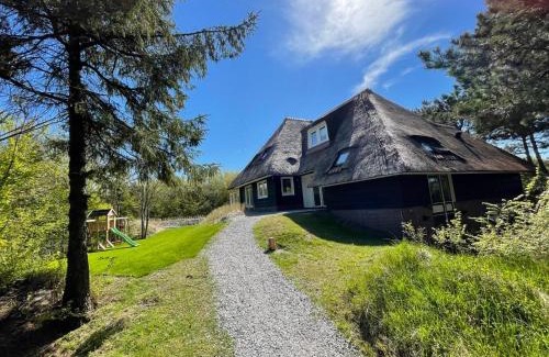 Municipality of Ameland Villa | Bosch (10p)