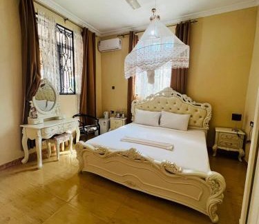 Kidoti Bed & Breakfast | Boshowa Villas