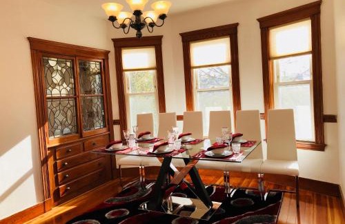 Dorchester House | Boston Lodge and Suites