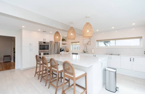 Revere House | Boston's Beach Home: Pool, 1min to Beach, Pet +