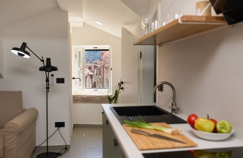 Dubrovnik Old Town Bed & Breakfast | Bota Palace