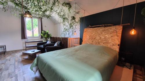 Saint-Quentin Apartment | Botanica - Private Spa