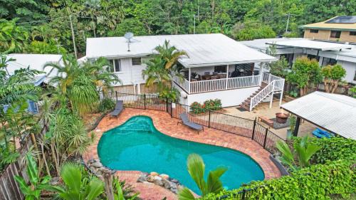 Edge Hill House | Botanica View Spacious Edge Hill Home with Pool and Views