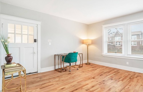 Southwest Garden Condo | Botanical Garden 2BR w/ Kings / ABODEbucks