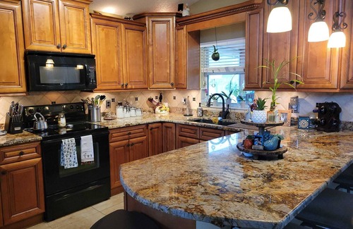Orlando House | Botanical Garden Home-20 min to Disney, 10 Min to Downtown & 40 Min to the beach