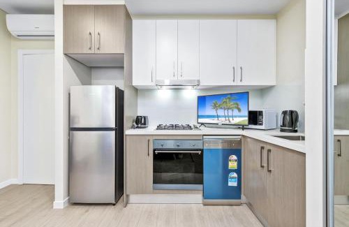 Botany Apartment | Botany 3Br near Airport Bay City with parking