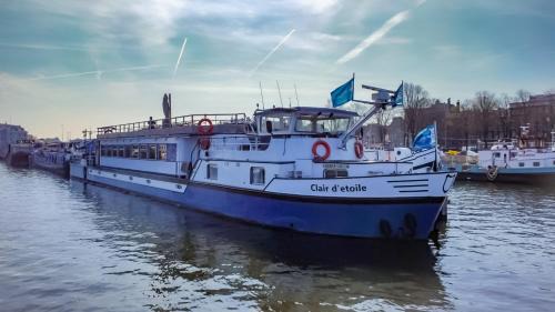 Amsterdam City Centre Hotel | Botel Clair d'Etoile