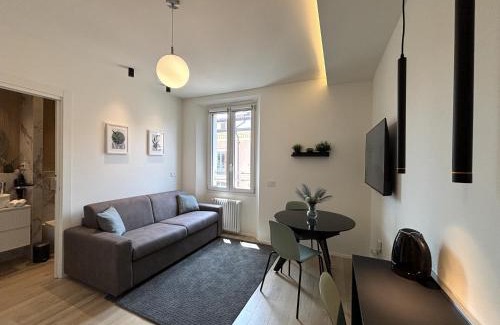Lazzaretto Apartment | Bothanical Suite - Porta Venezia Apartment