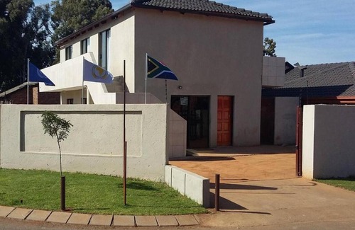 Pretoria Bed & Breakfast | Botho City Lodge